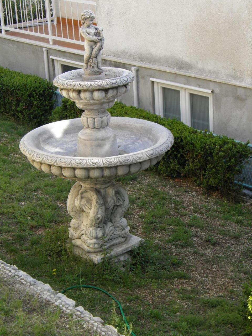 Apartments Angela - With Beautiful Courtyard Brela Εξωτερικό φωτογραφία